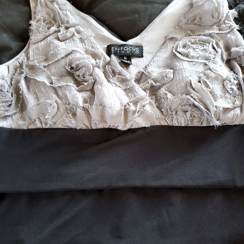Body con rose design dress